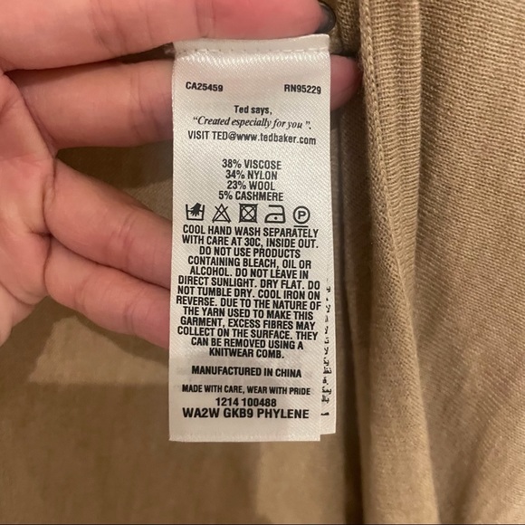 Ted Baker Shawl Size S Camel/Tan - Picture 4 of 5